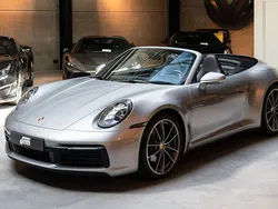 Silber Gebraucht 2020 Porsche 911 Carrera Cabriolet Cabrio | 122.500 € (Etwas zu teuer)