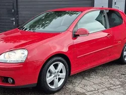 Rot Gebraucht 2008 VW Golf V United Limousine | 2.690 € (Fairer Preis)