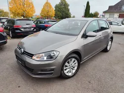 Grau Gebraucht 2016 VW Golf VII Limousine | 13.400 € (Fairer Preis)