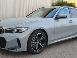 Grau Gebraucht 2024 BMW 318 M Sport Kombi | 34.500 € (Guter Preis)