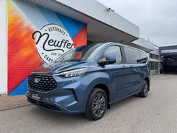 Blau Gebraucht 2024 Ford Tourneo Custom Titanium Van / Kleinbus | 48.490 € (Teuer)