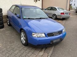 Blau Gebraucht 1999 Audi A3 Sport Kleinwagen | 1.800 € (Guter Preis)