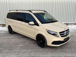 Hellelfenbein Gebraucht 2022 Mercedes V250 Van / Kleinbus | 43.950 €