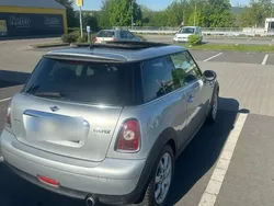 Grau Gebraucht 2007 Mini Cooper Coupé Coupé | 2.700 € (Fairer Preis)