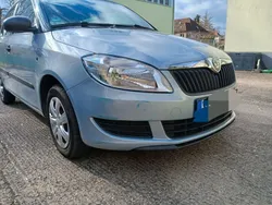 Silber Gebraucht 2011 Skoda Fabia Cool Edition Limousine | 4.200 € (Guter Preis)