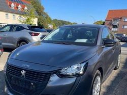 Grau Gebraucht 2022 Peugeot 208 Kleinwagen | 12.900 € (Fairer Preis)