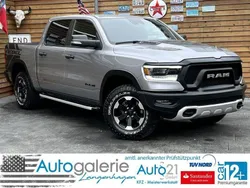 Silber Gebraucht 2021 Dodge Ram Abholung | 47.900 € (Superpreis)