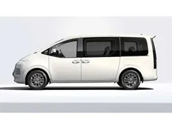 Creamy white Neu 2025 Hyundai Staria Trend Van | 49.970 €