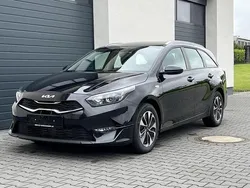 Zilinaschwarz Neu 2025 Kia Ceed Sportswagon Vision Kombi | 23.390 € (Fairer Preis)