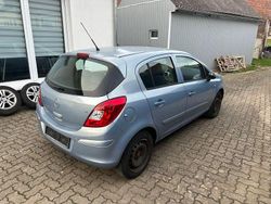 Blau Gebraucht 2007 Opel Corsa Limousine | 2.000 € (Guter Preis)