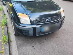 Schwarz Gebraucht 2004 Ford Fusion Kleinwagen | 650 € (Guter Preis)