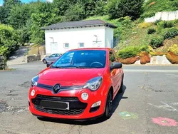 Rot Gebraucht 2012 Renault Twingo Kleinwagen | 2.800 € (Fairer Preis)