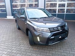 Grau Neu 2025 Suzuki Vitara Comfort SUV | 26.490 € (Guter Preis)