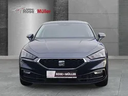 Magnetic tech grey (metallic) Gebraucht 2024 Seat Leon Style Limousine | 24.190 € (Etwas zu teuer)