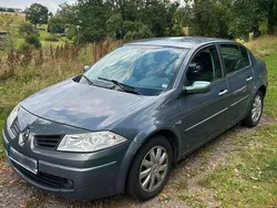 Grau Gebraucht 2007 Renault Mégane II Dynamique Limousine | 2.200 € (Fairer Preis)