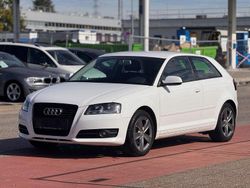 Weiß Gebraucht 2011 Audi A3 Ambition Limousine | 8.200 € (Etwas zu teuer)