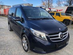 Blau Gebraucht 2016 Mercedes V250 Van / Kleinbus | 28.441 € (Fairer Preis)