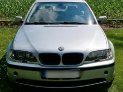 Grau Gebraucht 2002 BMW 320 Limousine | 4.800 € (Teuer)