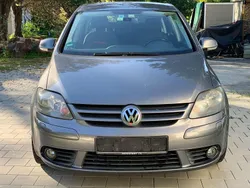 Grau Gebraucht 2006 VW Golf Plus Cross Goal Van / Kleinbus | 1.650 € (Superpreis)