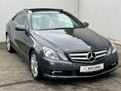 Grau Gebraucht 2009 Mercedes E250 Coupé | 15.999 € (Teuer)