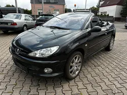 Schwarz Gebraucht 2005 Peugeot 206 CC Sport Cabrio | 2.699 € (Fairer Preis)