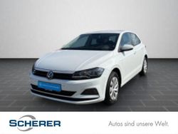 Pure white (metallic) Gebraucht 2021 VW Polo Comfortline Limousine | 14.390 € (Fairer Preis)
