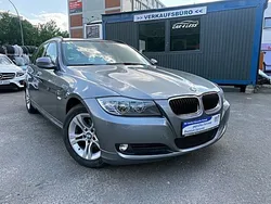 Grau Gebraucht 2012 BMW 318 Kombi | 7.900 € (Guter Preis)