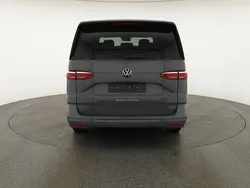 Indium grau metallic Gebraucht 2025 VW T7 Life Van | 58.975 € (Fairer Preis)