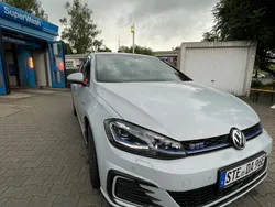 Weiß Gebraucht 2018 VW Golf VII GTE Limousine | 16.900 € (Fairer Preis)