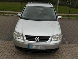 Silber Gebraucht 2006 VW Touran Van / Kleinbus | 2.200 € (Guter Preis)