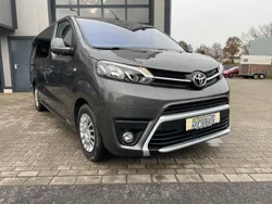 Silber Gebraucht 2024 Toyota Proace Comfort Van | 34.990 € (Etwas zu teuer)