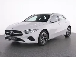 Digitalweiß Gebraucht 2024 Mercedes A200 Progressive Limousine | 29.885 € (Fairer Preis)