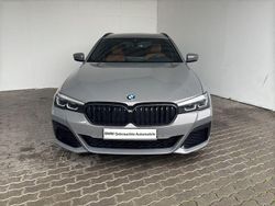 Berninagrau met.bernsteineff. Gebraucht 2022 BMW 530 M Sport Kombi | 44.198 € (Etwas zu teuer)