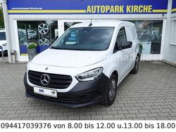 Weiß Gebraucht 2022 Mercedes Citan 112 Van / Kleinbus | 19.900 € (Fairer Preis)