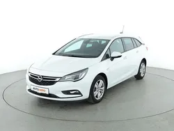 Weiß Gebraucht 2016 Opel Astra Active Kombi | 11.850 € (Fairer Preis)