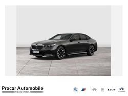 Schwarz Neu 2025 BMW 520 M Sport Limousine | 68.180 € (Guter Preis)