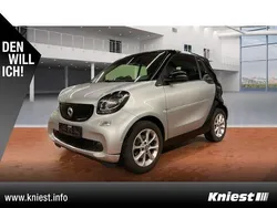 Schwarz Gebraucht 2016 Smart ForTwo Cabrio Passion Cabrio | 12.980 € (Fairer Preis)