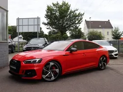 Rot Gebraucht 2019 Audi RS5 Sportback Sport Limousine | 53.990 € (Guter Preis)