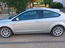 Silber Gebraucht 2008 Ford Focus Sport Limousine | 4.100 € (Fairer Preis)