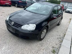 Schwarz Gebraucht 2005 VW Golf V Trendline Limousine | 1.250 € (Superpreis)