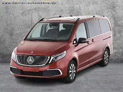 Rot Gebraucht 2021 Mercedes EQV300 Avantgarde Van / Kleinbus | 37.890 € (Guter Preis)