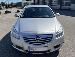 Silber Gebraucht 2012 Opel Insignia Limousine | 5.200 € (Fairer Preis)