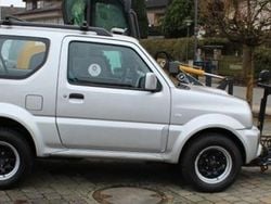 Silber Gebraucht 2013 Suzuki Jimny SUV | 16.900 € (Teuer)