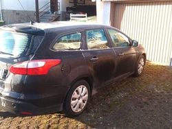 Schwarz Gebraucht 2012 Ford Focus Trend Kombi | 1.999 € (Superpreis)