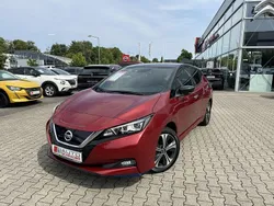 Rot Gebraucht 2020 Nissan Leaf N-Connecta Kleinwagen | 16.980 € (Fairer Preis)