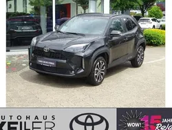 Schwarz Gebraucht 2025 Toyota Yaris Cross Sport SUV | 30.760 € (Fairer Preis)