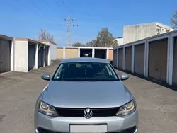 Silber Gebraucht 2012 VW Jetta Comfortline Limousine | 3.400 € (Superpreis)