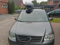 Grau Gebraucht 2005 VW Touran Van / Kleinbus | 3.150 € (Teuer)