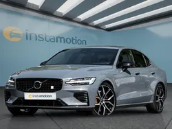 Grau Gebraucht 2024 Volvo S60 Limousine | 52.799 €
