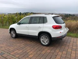 Weiß Gebraucht 2014 VW Tiguan Sportline SUV | 13.250 € (Guter Preis)